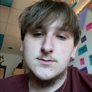 Meet your Posher, Dillon